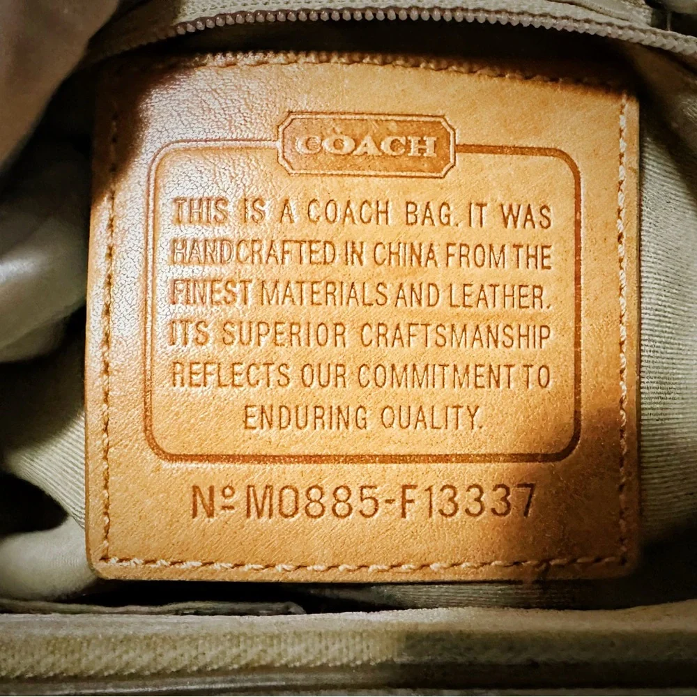 Vintage Coach soho shoulder bag Cream and Tan Women's tote Bag - Picture 9 of 17